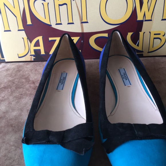 PRADA NIB RARE AUTHENTIC BLUE COLOR BLOCK DESIGN SUEDE FLATS. - Picture 6 of 13
